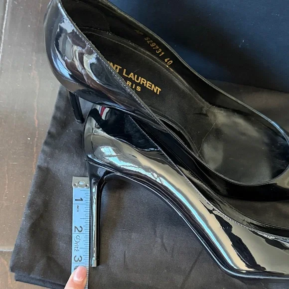 Saint Laurent Black Patent Leather Heels - Picture 5 of 5
